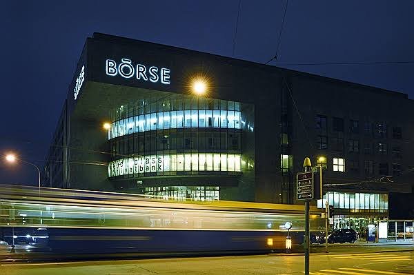 تعليق التداول في البورصة السويسرية بسبب خلل تقني