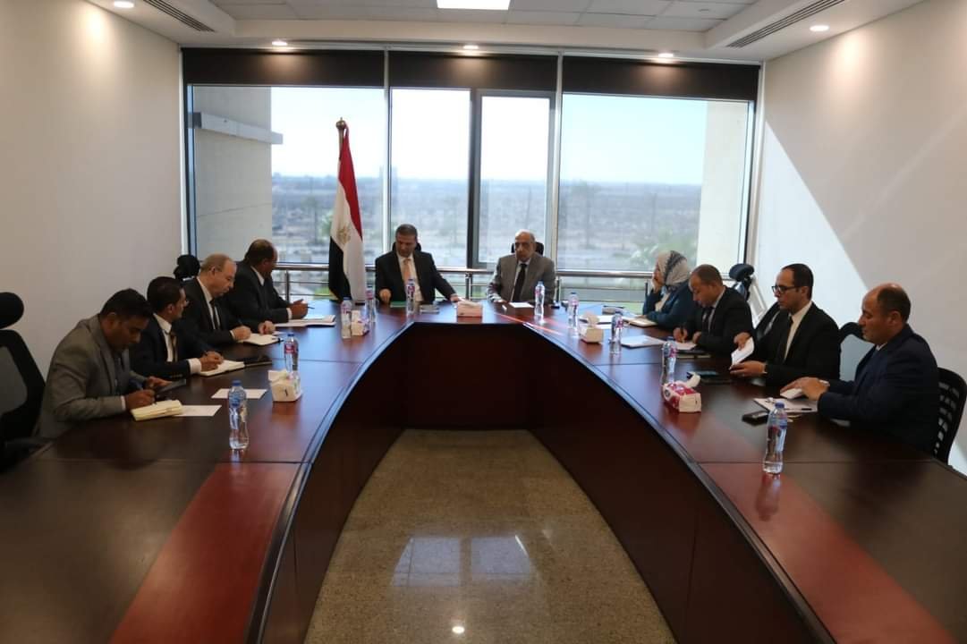 “الكهرباء”: مبادرة جديدة لتشغيل مزارع الدواجن بالطاقة الشمسية بتمويل ميسر