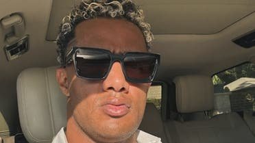 “أغانيه رقص وعري”.. حفل رمضان في بنغازي يغضب الليبيين