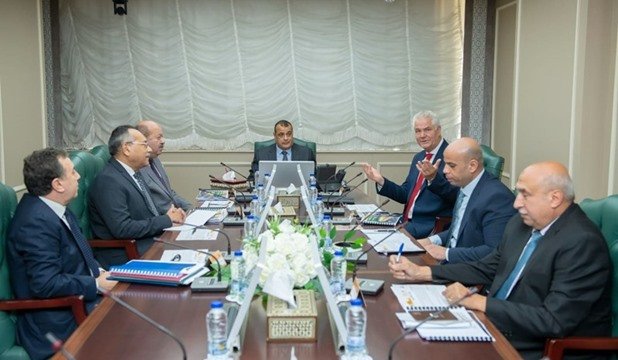 وزير الإنتاج الحربي يتابع الموقف التنفيدي لمشروع إقامة محطة تحويل المخلفات إلى طاقة كهربائية