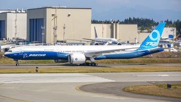 “بوينغ” تعلق رحلاتها التجريبية لطائرة 777إكس بعد خلل فني