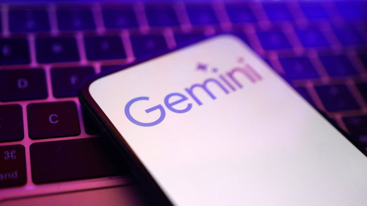 “غوغل” تعين نوام شازير مديراً تنفيذياً لوحدة الذكاء الاصطناعي “Gemini”