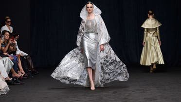 أسبوع دبي للموضة يُقدّم جديد الربيع والصيف المُقبلين