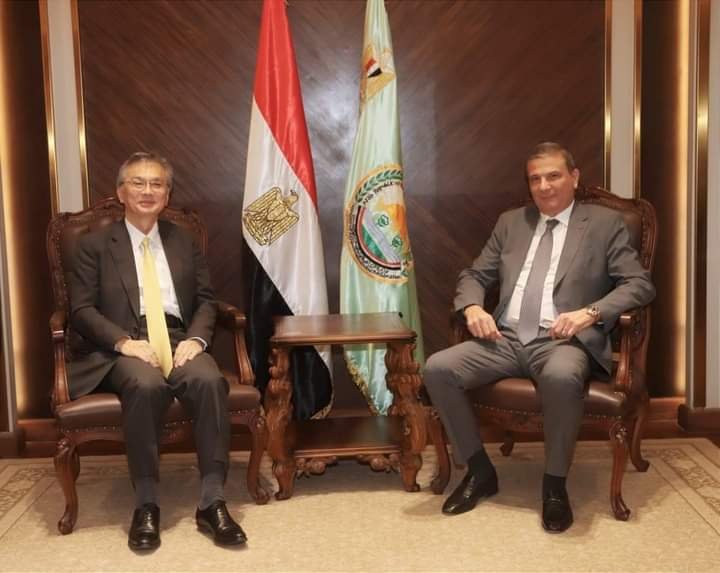 وزير الزراعة يبحث مع السفير الياباني التعاون في مجال تكنولوجيات الزراعة الحديثة وتنمية المصايد