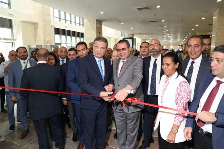 وزير الزراعة يفتتح الدورة الـ 36 لمعرض ومؤتمر صحارى الزراعي الدولي