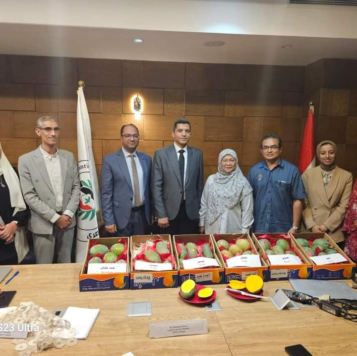 الحجر الزراعي يستقبل الوفد الماليزي تمهيدًا لفتح السوق الماليزي أمام صادرات مصر من المانجو الطازجة