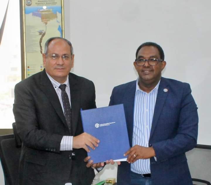 رئيس البحوث الزراعية يوقع بروتوكول تعاون مع الفاو في مجالي الانتاج الحيواني والبساتين