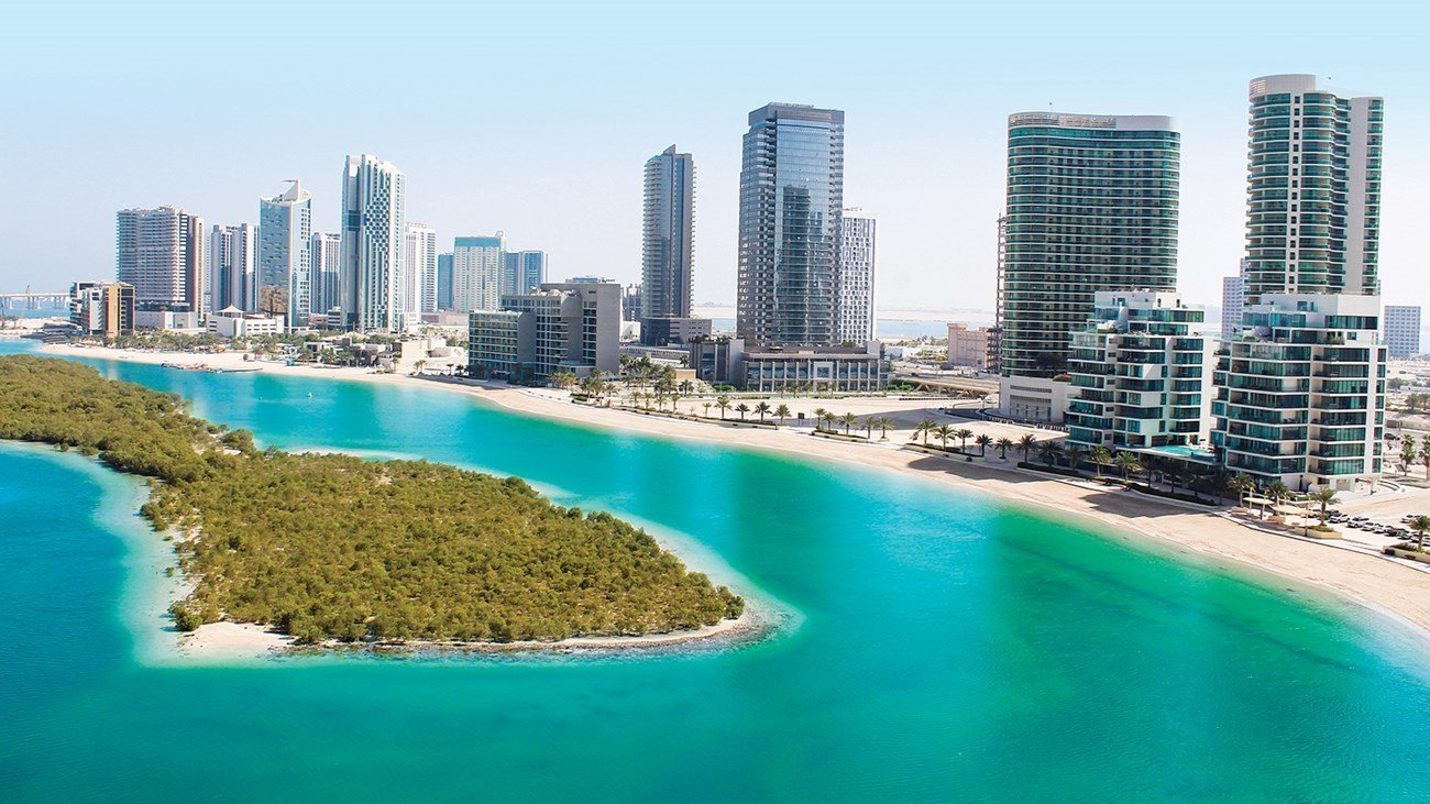 انخفاض معدل الفائدة ينعش القطاع العقاري في الإمارات