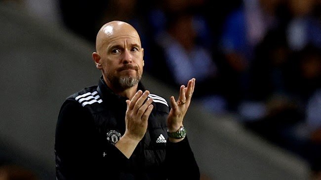 «جزاء سنمار».. تن هاج يقترب من تشافي وأليجري وساوثجيت!