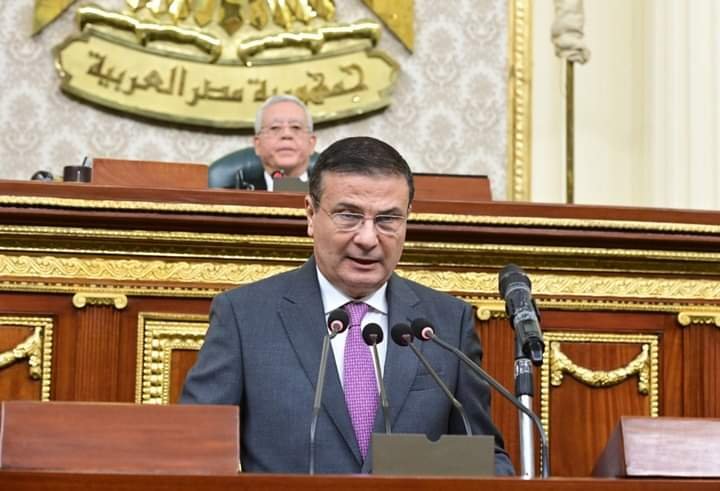 “فاروق”: الزراعة تسهم في الناتج المحلي الإجمالي بأكثر من 15% ويستوعب أكثر من 25% من القوى العاملة وتعظيم الإحتياطي النقدي الأجنبي