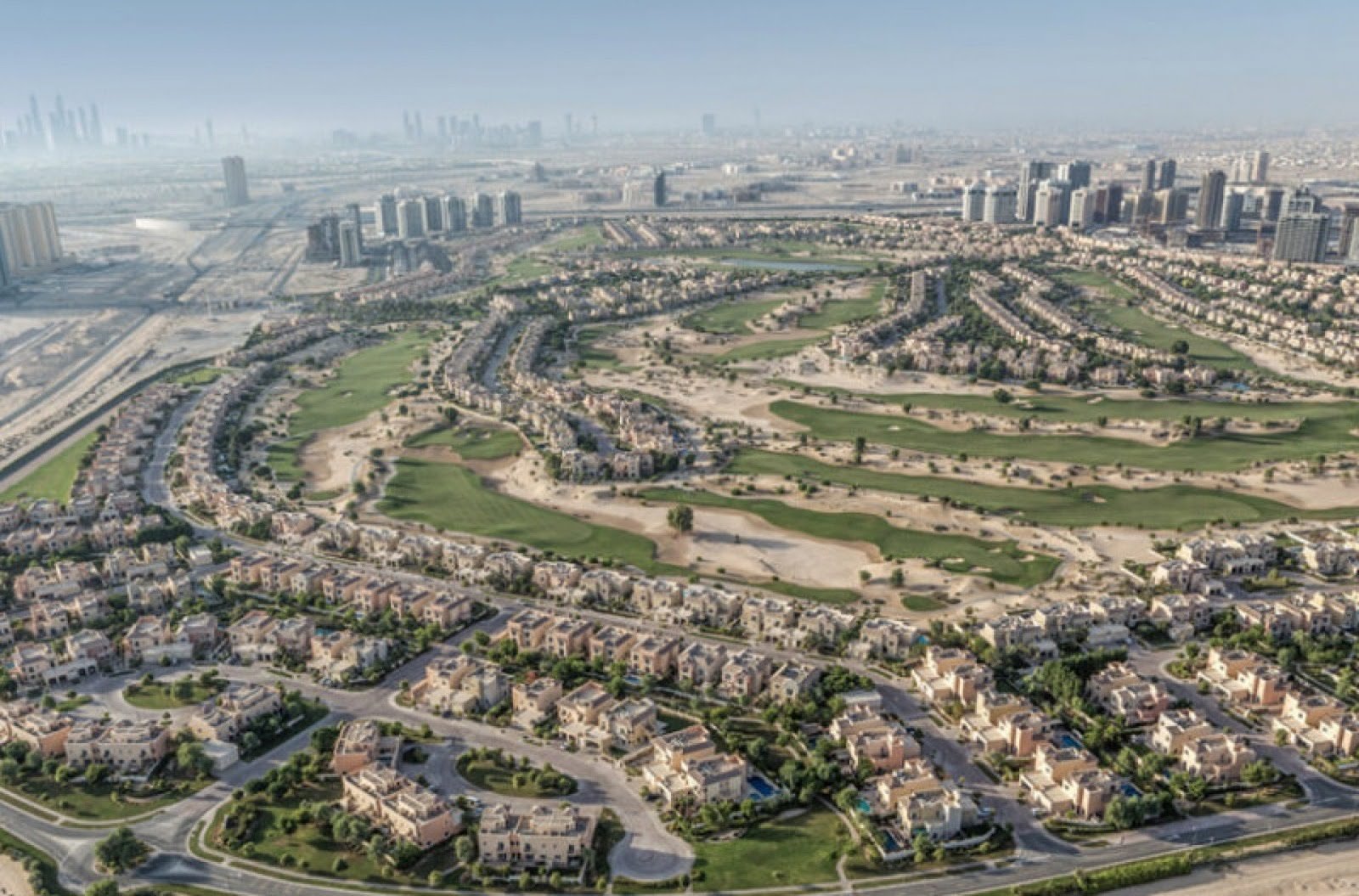 دبي.. تنوع معماري يعزز طفرة العقارات على المدى الطويل