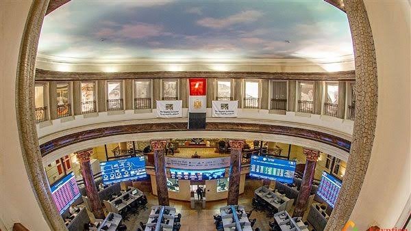 بتراجع 3.81%.. قطاع العقارات بالبورصة يغلق تعاملات الثلاثاء