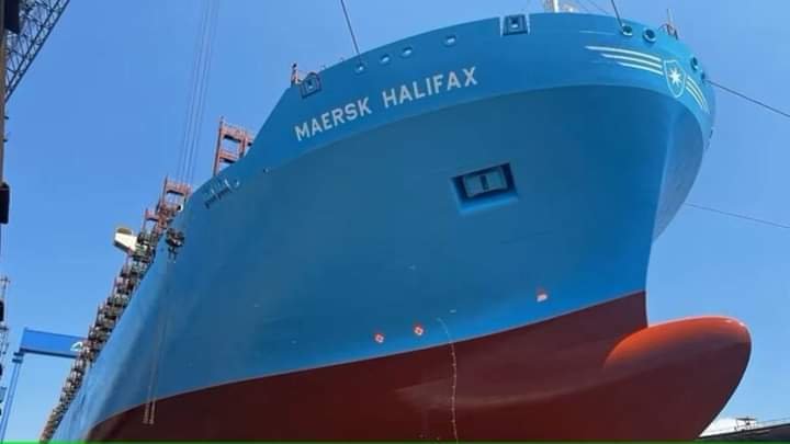 ميرسك تضع أول سفينة حاويات كبيرة تعمل بالميثانول خارج القائمة