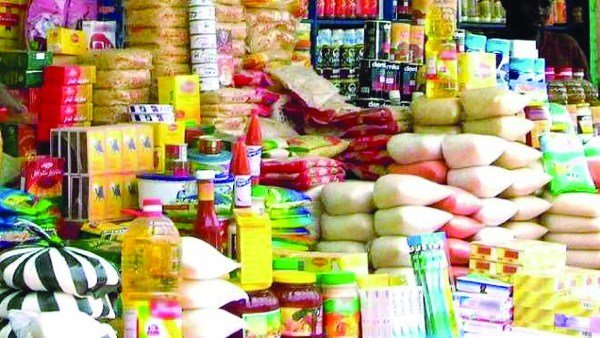 الغرفة التجارية: من الصعب وقف الاستيراد من الخارج بشكل نهائي والحل يكمن في تقنين عمليات الاستيراد