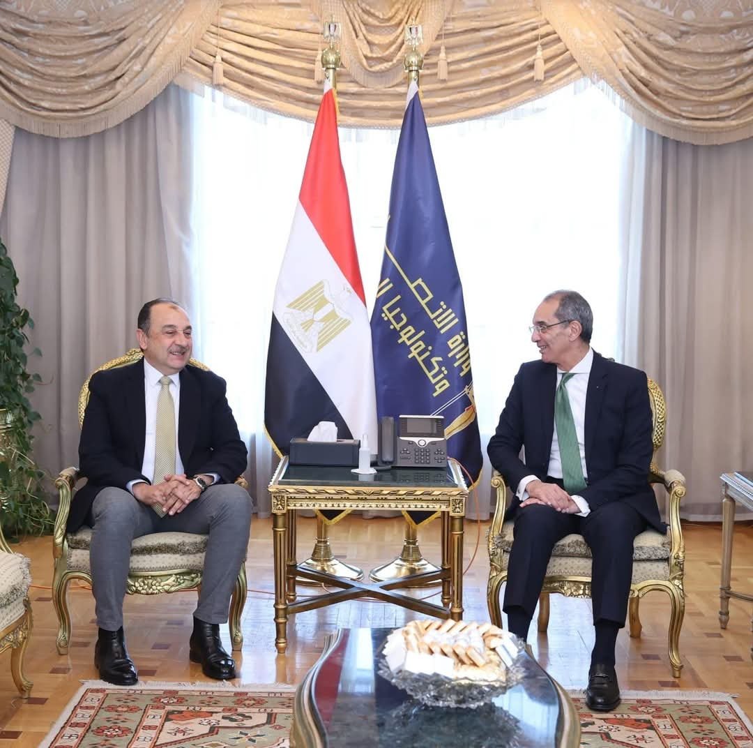 وزيرا قطاع الأعمال والاتصالات يتفقان على وضع جدول زمني لمراحل تنفيذ مشروع تطبيق “ERP”