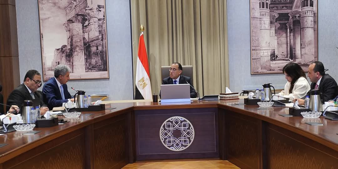 مدبولي: نعمل وفق مستهدفات واضحة لزيادة الغرف الفندقية لمضاعفة الحركة السياحية الوافدة