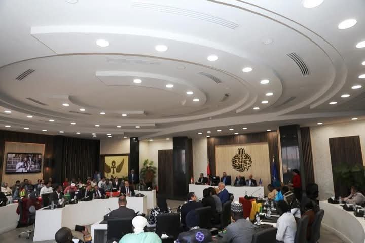 رئيس هيئة تنمية الصعيد يشارك في فعاليات الاحتفال باليوم العالمي للتصنيع الأفريقي بمحافظة أسوان