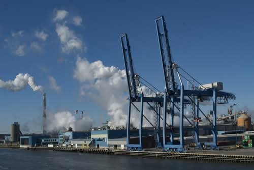 ميرسك تنقل عملياتها في تشارلستون إلى محطة هيو ليذرمان