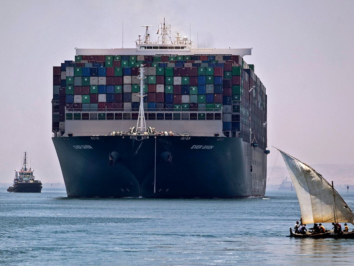 300 مليون دولار حجم ايرادات قناة السويس في نوفمبر الماضي