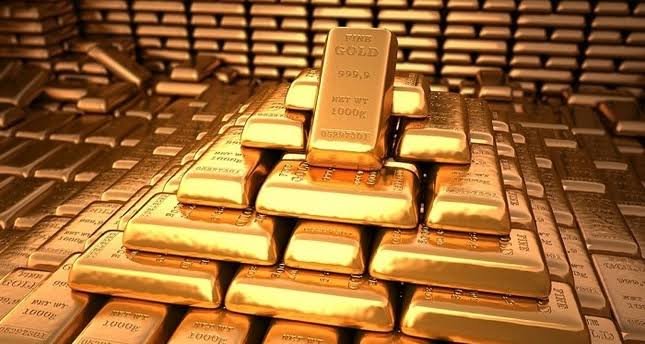 الصين تستأنف شراء الذهب في نوفمبر بعد توقف 6 أشهر