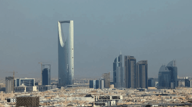 انخفاض صافي الأصول الأجنبية بالمركزي السعودي بقيمة 12.8 مليار دولار خلال ديسمبر