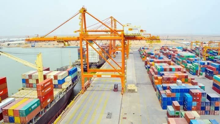 الموانئ العراقية تعلن أرقامها في عام 2024