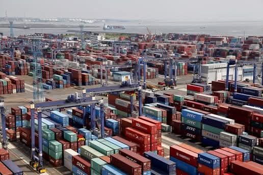 تجربة إعادة التزود بالوقود بالهيدروجين في ميناء ناغويا