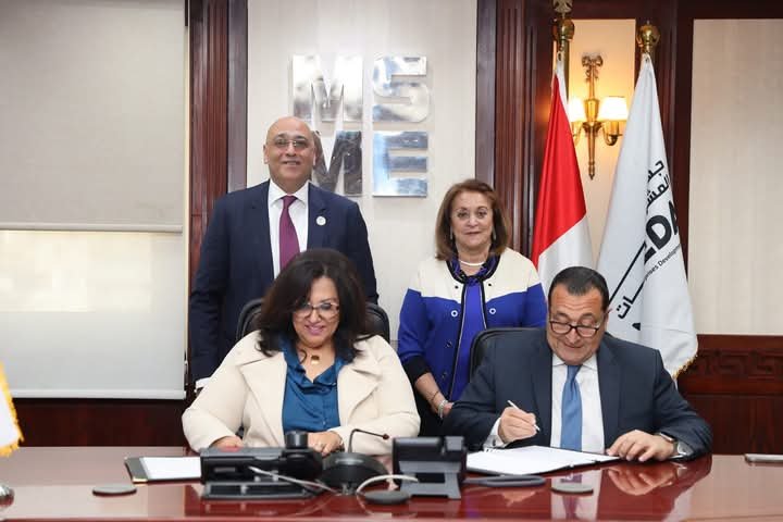 بقيمة 60 مليون جنيه.. تعاون جديد بين جهاز تنمية المشروعات وشركة إرادة للمشروعات متناهية الصغر