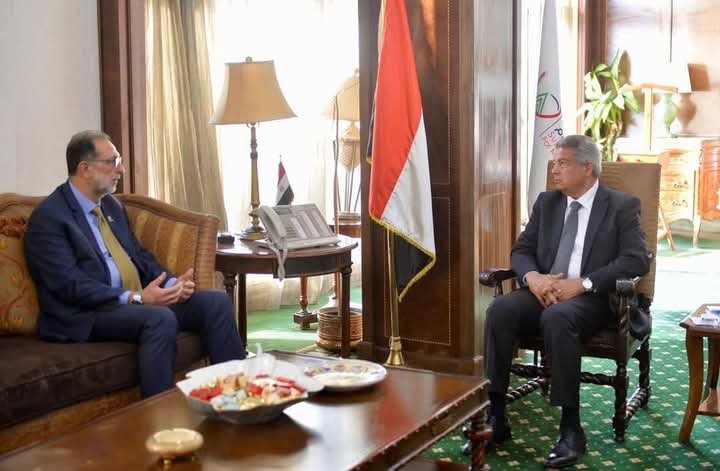الأعلى للإعلام وسلامة الغذاء يبحثان تعزيز التعاون لمكافحة الإعلانات المضللة