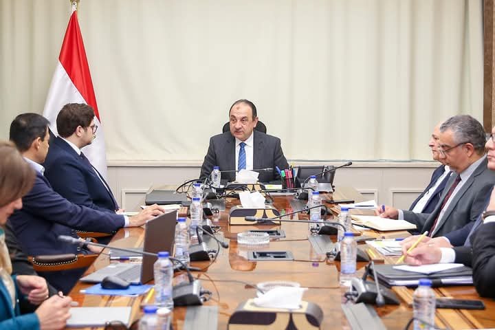 وزير قطاع الأعمال العام يتابع مشروع تطوير مجمع صناعي لرفع تركيز خام الفوسفات وصناعة الأسمدة الفوسفاتية بمناجم “النصر للتعدين”