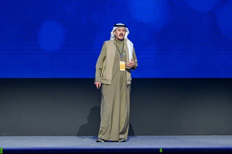 موبايلي السعودية تستثمر 905 ملايين دولار في مراكز البيانات والكابلات البحرية