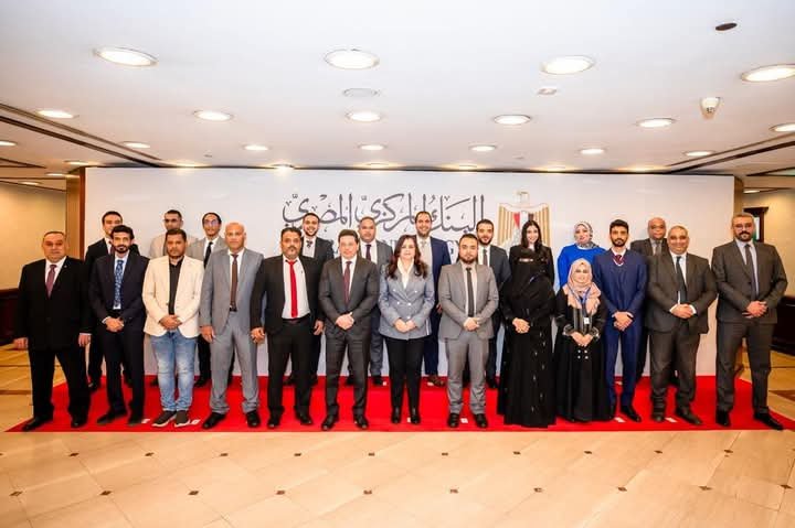 البنك المركزي المصري يستقبل وفدًا يمنيًا للتعرف على التجربة المصرية في نظم وخدمات الدفع الرقمية