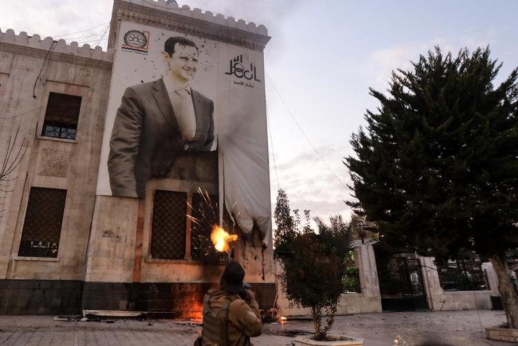 نحو 112 مليون دولار.. سويسرا تفرض تجميدً إضافيًا على أصول الأسد