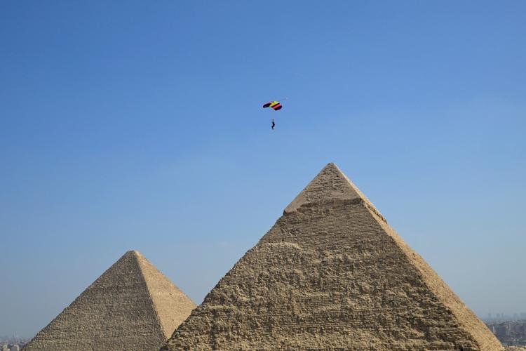 مصر تتوقع نمو الاقتصاد 4% العام الجاري و4.5% العام المقبل