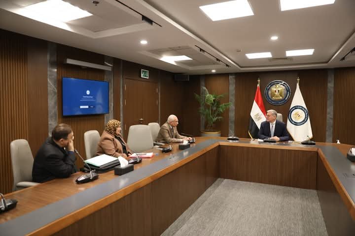 وزير البترول يلتقي أعضاء مجلسي النواب والشيوخ لتعزيز التكامل وتحفيز الاستثمار في قطاع الطاقة