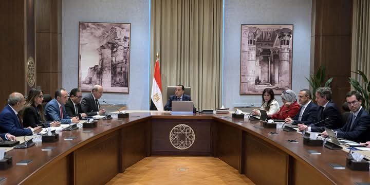 الحكومة تتابع مستجدات طرح تشغيل المطارات المصرية أمام القطاع الخاص