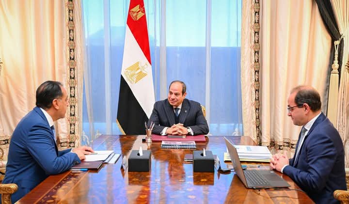 السيسي يوجه بمواصلة جهود خفض التضخم وتعزيز الانضباط المالي في موازنة 2025-2026
