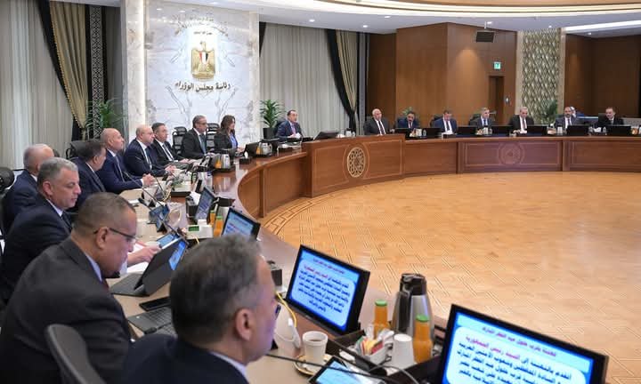 مدبولي يترأس الاجتماع السادس لمجلس المحافظين ويوجه بتفعيل غرف الأزمات واستمرار مواجهة البناء المخالف خلال إجازة عيد الفطر