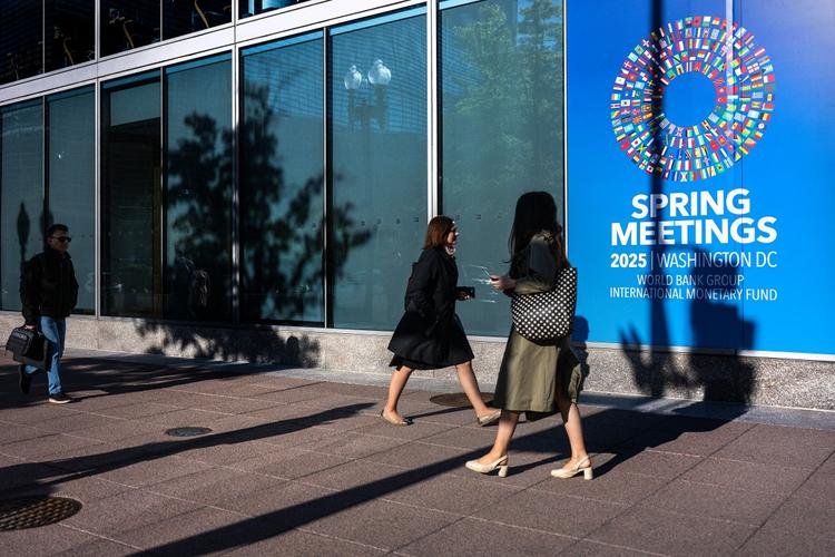 بسبب التوترات التجارية.. صندوق النقد الدولي يخفض توقعاته لنمو الاقتصاد العالمي في 2025 إلى 2.8%