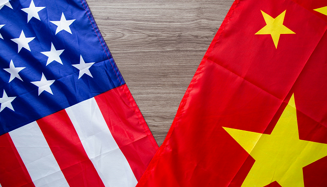 الصين ترفع التعريفات الجمركية على الواردات الأمريكية إلى 125%