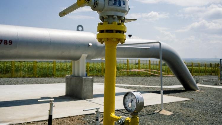 الصين توقف جميع وارداتها من الغاز الطبيعي في أمريكا