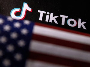 الصين تُخضع صفقة بيع تيك توك في أمريكا للمراجعة الحكومية