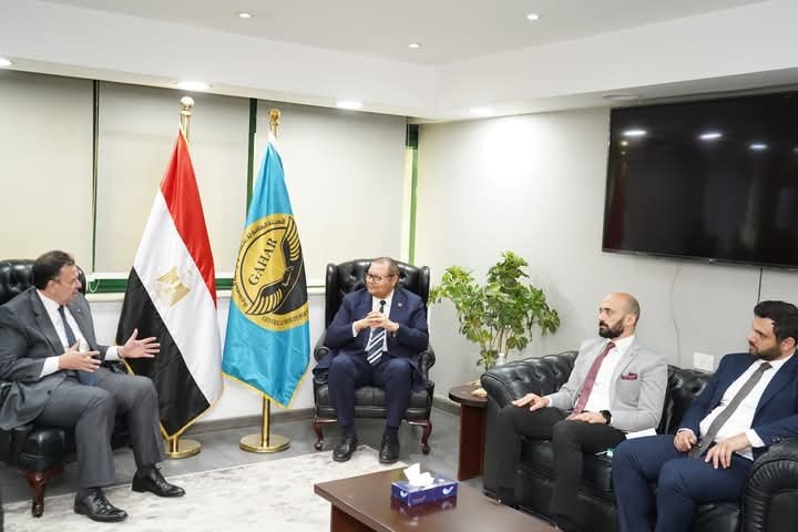 رئيس الاعتماد والرقابة الصحية يبحث مع البنك الأهلي آليات تمويل المنشآت الصحية الخاصة للحصول على الاعتماد