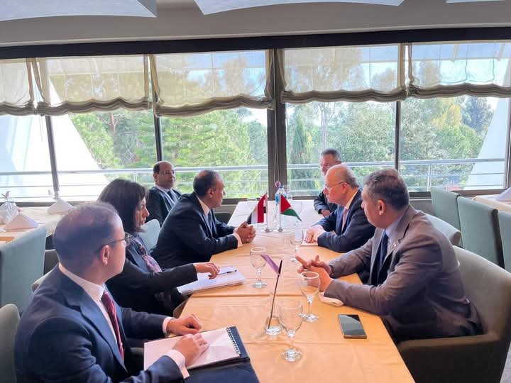 مصر تؤكد دعمها للحقوق الفلسطينية خلال لقاء وزير الخارجية والهجرة بنظيره الفلسطيني في أنطاليا