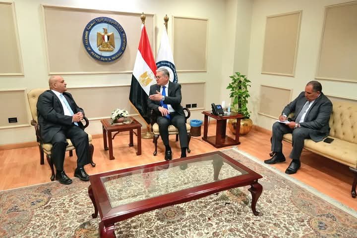 وزير البترول يبحث مع أمين عام “أوابك” تعزيز التكامل العربي في مجالات الطاقة وإطلاق مركز تميز مشترك