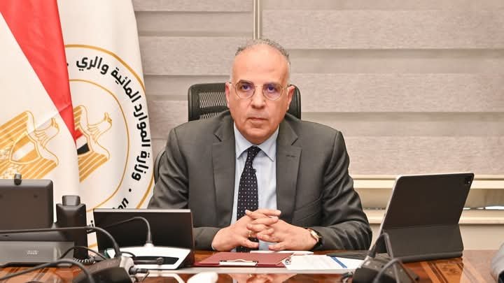 “سويلم”: إجراءات مكثفة بالمنيا استعدادًا لفترة أقصى الاحتياجات المائية وتشديد الرقابة على استغلال أملاك الوزارة