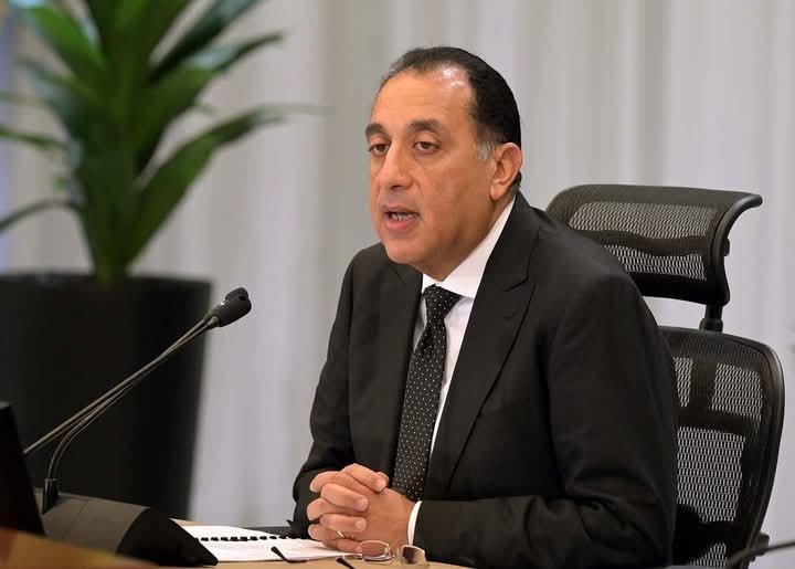 رئيس الوزراء يترأس وفد مصر في قمة أوغندا حول دعم واستقرار الصومال نيابة عن الرئيس السيسي