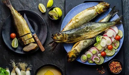 “الصحة” تقدم 7 نصائح لتناول الفسيخ والرنجة بأمان في شم النسيم