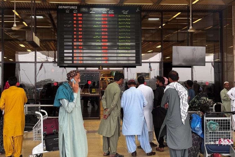 باكستان تمدد إغلاق مجالها الجوي أمام الطيران الهندي حتى 24 يونيو وسط تصاعد التوترات