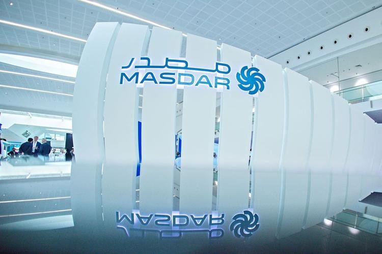 مصدر الإماراتية تصدر سندات خضراء بقيمة مليار دولار للاستثمار في مشاريع الطاقة المتجددة